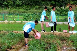 ?是不是该扩建了！火箭训练场“人山人海” 分贝突破天际